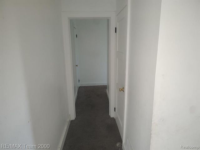 8860 Appoline Street, Detroit, MI 48228