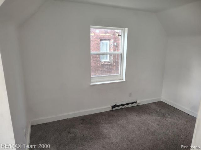 8860 Appoline Street, Detroit, MI 48228