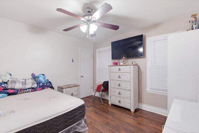 4041 W 56th Street, Chicago, IL 60629