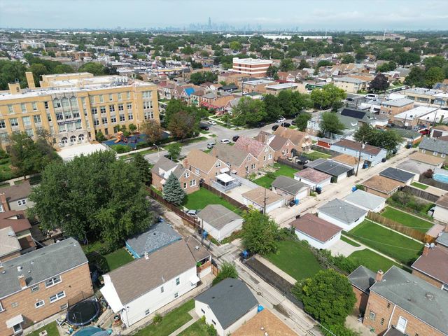 4041 W 56th Street, Chicago, IL 60629