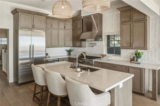 1371 N Coast Highway, Laguna Beach, CA 92651