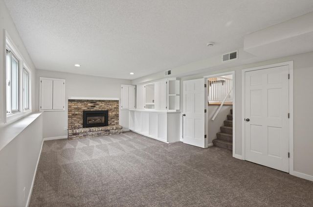 4750 Orleans Lane N, Plymouth, MN 55442