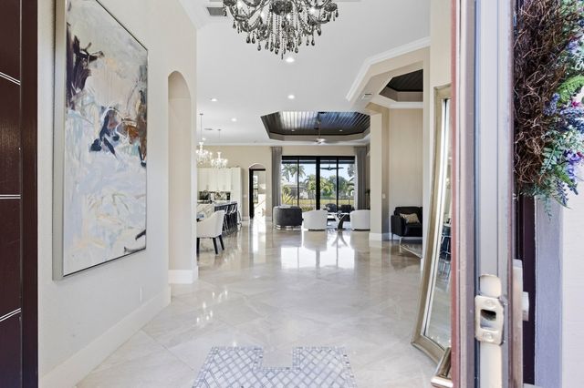 345 Vizcaya Drive, Palm Beach Gardens, FL 33418