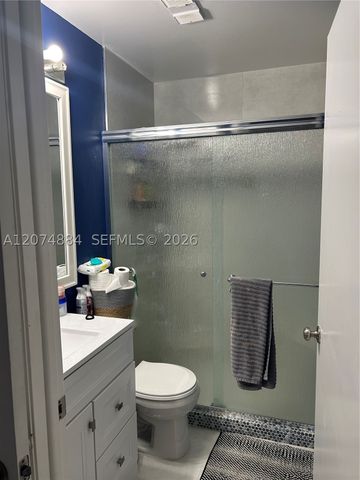 5587 Park Rd 5587, Dania Beach, FL 33312