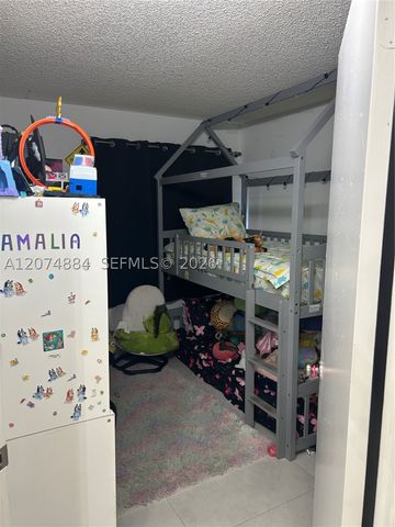 5587 Park Rd 5587, Dania Beach, FL 33312