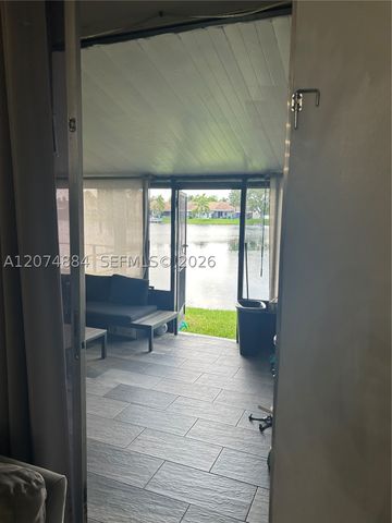5587 Park Rd 5587, Dania Beach, FL 33312