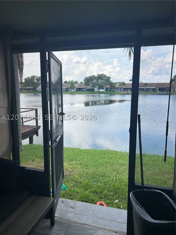5587 Park Rd 5587, Dania Beach, FL 33312