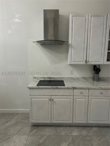 5587 Park Rd 5587, Dania Beach, FL 33312