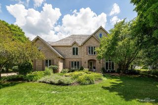 4211 Legend Court, Naperville, IL 60564