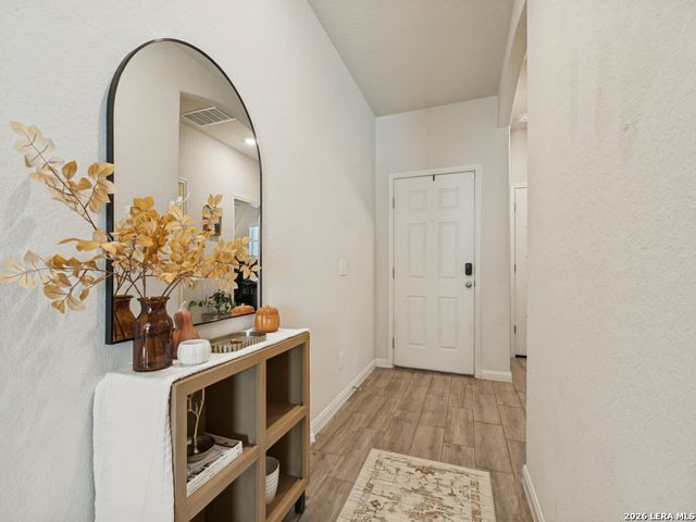 7718 Sunrise Cay, San Antonio, TX 78251