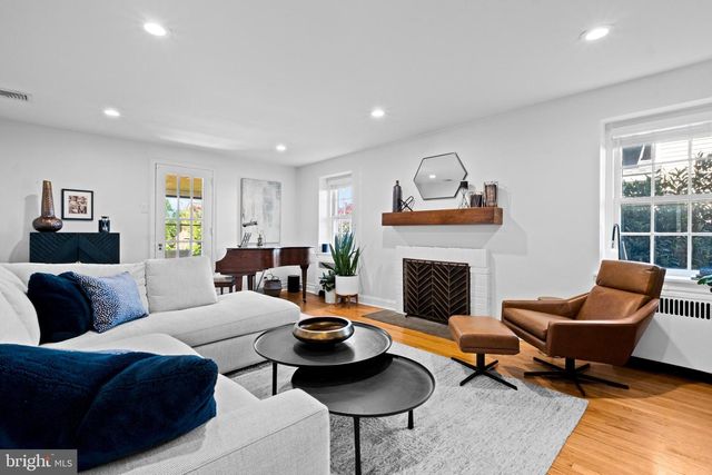 18 W AMHERST RD, Bala Cynwyd, PA 19004