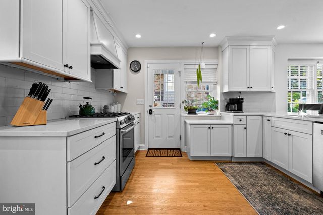 18 W AMHERST RD, Bala Cynwyd, PA 19004