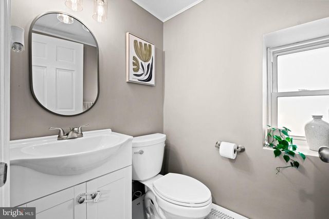 18 W AMHERST RD, Bala Cynwyd, PA 19004