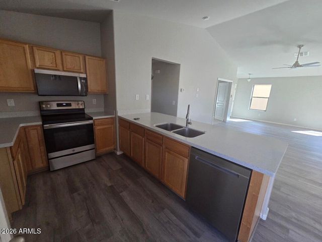 24000 N HIGH DUNES Drive, Florence, AZ 85132