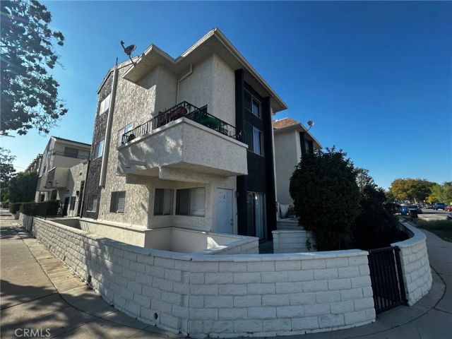 14931 Magnolia 1, Sherman Oaks, CA 91403