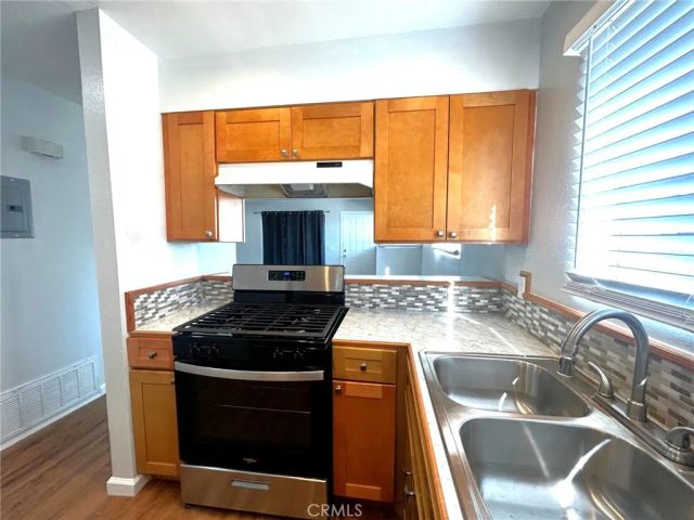 14931 Magnolia 1, Sherman Oaks, CA 91403