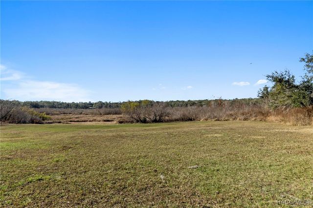 6616 E Malverne Street, Inverness, FL 34452