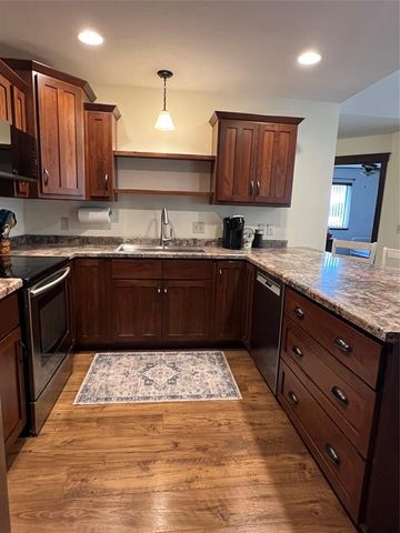 6187 Aspen Meadow Court, Eau Claire, WI 54703