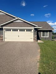 6187 Aspen Meadow Court, Eau Claire, WI 54703