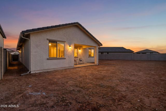 7333 E PURPLE PRAIRIE Drive, San Tan Valley, AZ 85143
