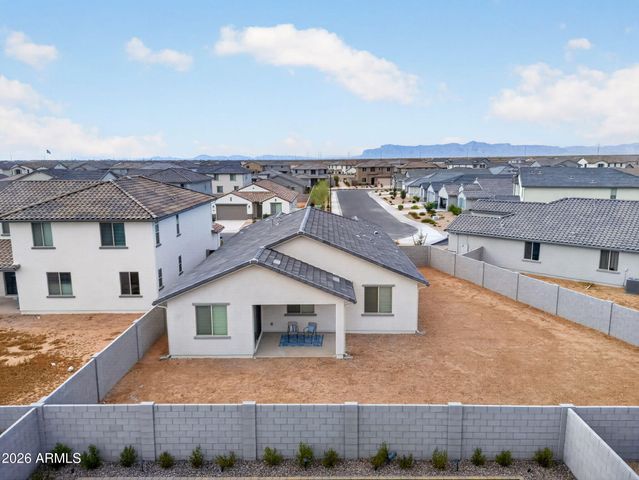 7333 E PURPLE PRAIRIE Drive, San Tan Valley, AZ 85143