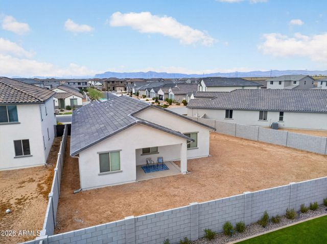 7333 E PURPLE PRAIRIE Drive, San Tan Valley, AZ 85143