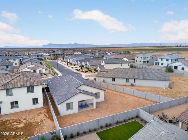 7333 E PURPLE PRAIRIE Drive, San Tan Valley, AZ 85143