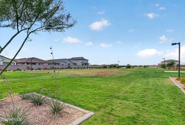 7333 E PURPLE PRAIRIE Drive, San Tan Valley, AZ 85143