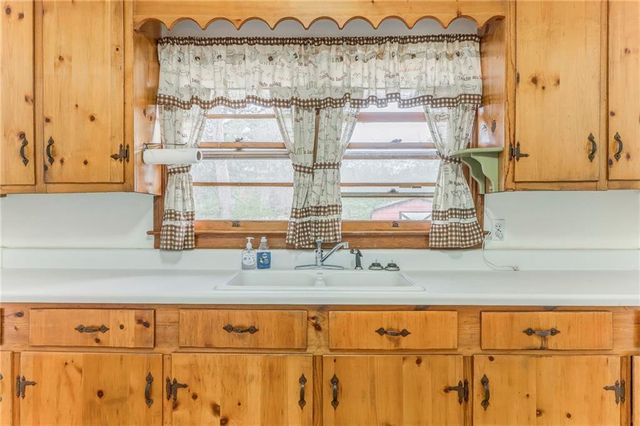 6 Don NE Drive, Rome, GA 30165