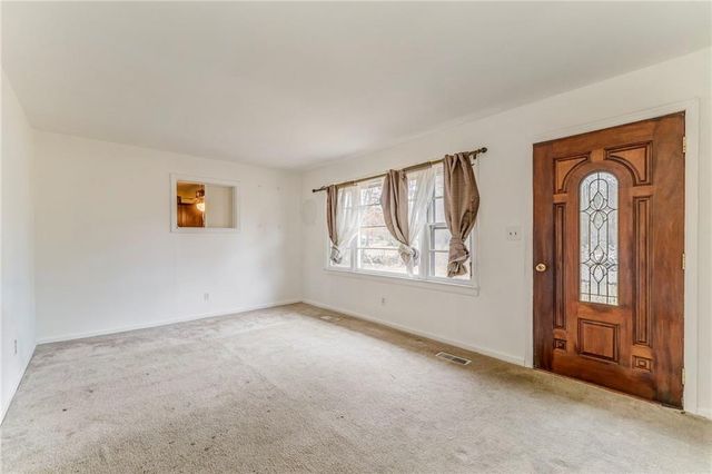 6 Don NE Drive, Rome, GA 30165