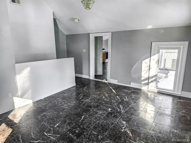 270 W 4th Street, Imlay City, MI 48444