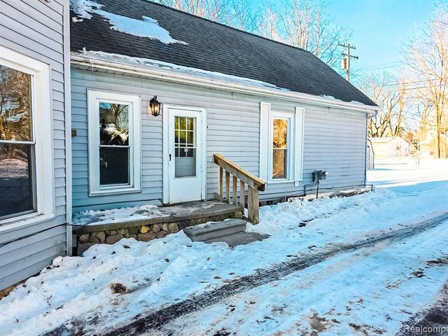 270 W 4th Street, Imlay City, MI 48444