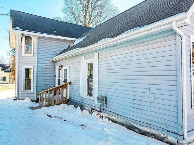 270 W 4th Street, Imlay City, MI 48444