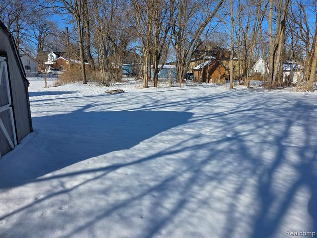 270 W 4th Street, Imlay City, MI 48444