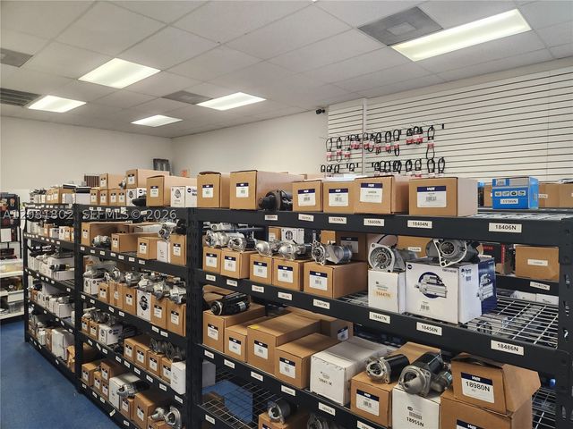 18710 SW 107th Ave, Cutler Bay, FL 33157