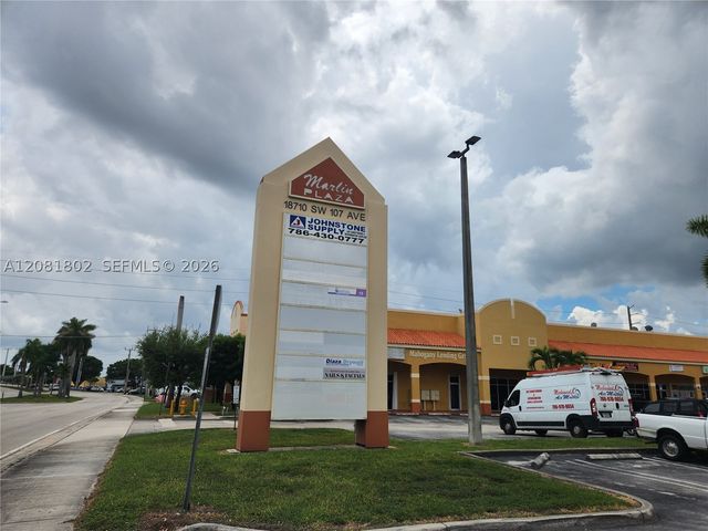 18710 SW 107th Ave, Cutler Bay, FL 33157