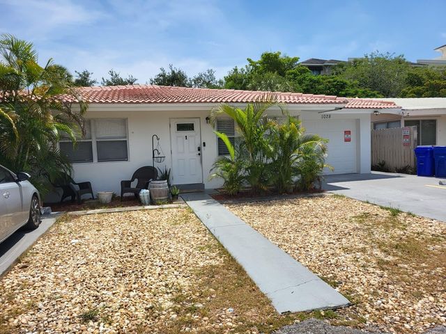 1028 NE 10TH Avenue 1-4, Fort Lauderdale, FL 33334