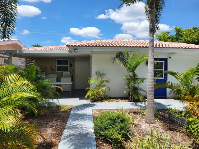 1028 NE 10TH Avenue 1-4, Fort Lauderdale, FL 33334