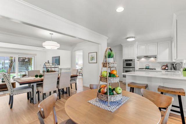 141 Clunie Dr, Sacramento, CA 95864