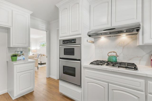 141 Clunie Dr, Sacramento, CA 95864