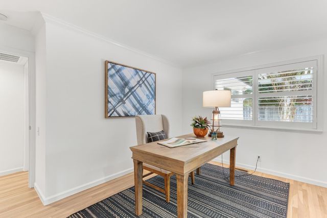 141 Clunie Dr, Sacramento, CA 95864