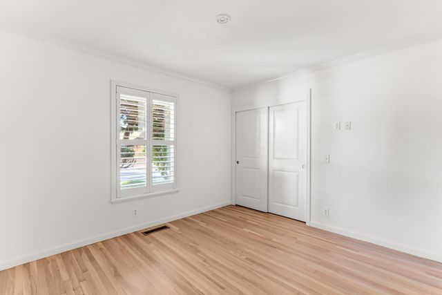 141 Clunie Dr, Sacramento, CA 95864