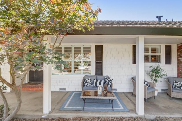141 Clunie Dr, Sacramento, CA 95864