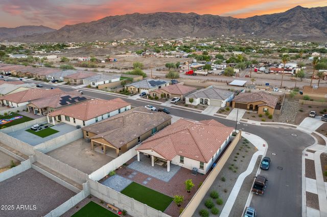 3044 W Monte Way, Laveen, AZ 85339