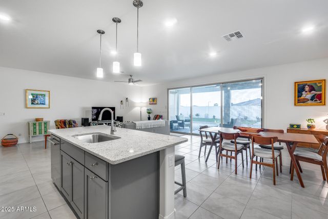 3044 W Monte Way, Laveen, AZ 85339