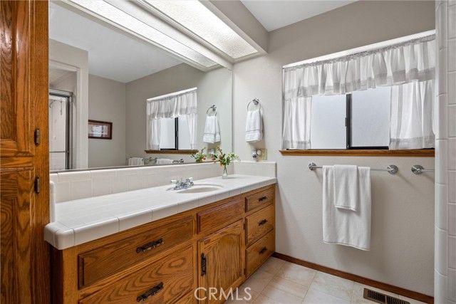 6150 Firethorn Circle, Magalia, CA 95954