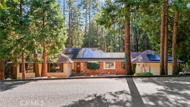 6150 Firethorn Circle, Magalia, CA 95954