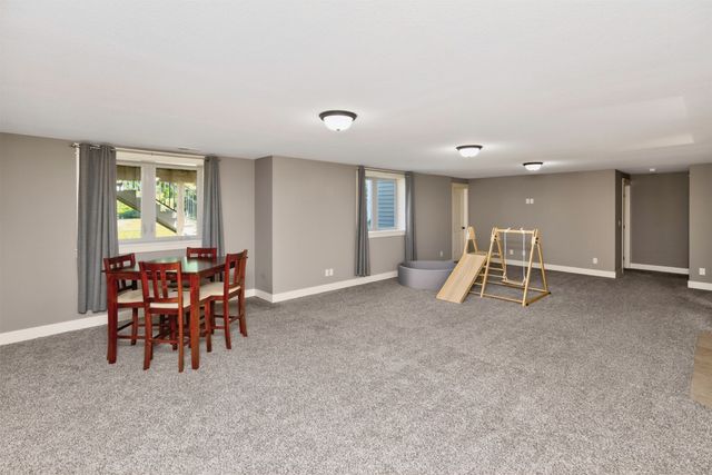 1910 NE 17th Street, Ankeny, IA 50021