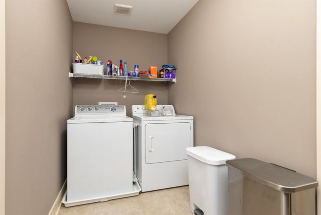 1910 NE 17th Street, Ankeny, IA 50021