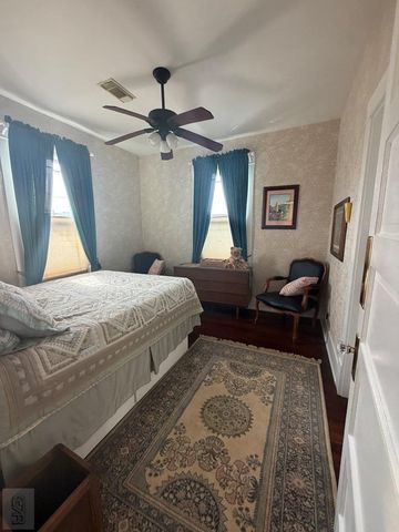 1509 14th Street, Galveston, TX 77550